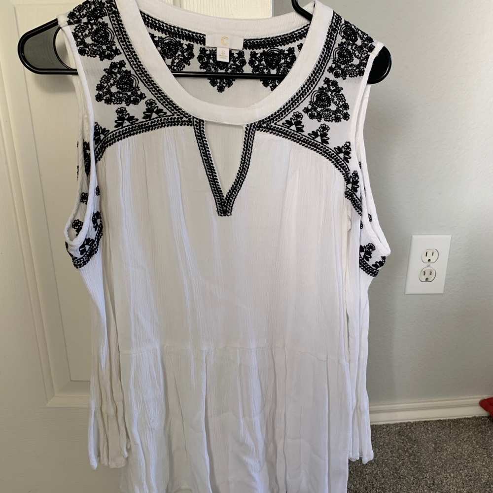 Long sleeve off the shoulder